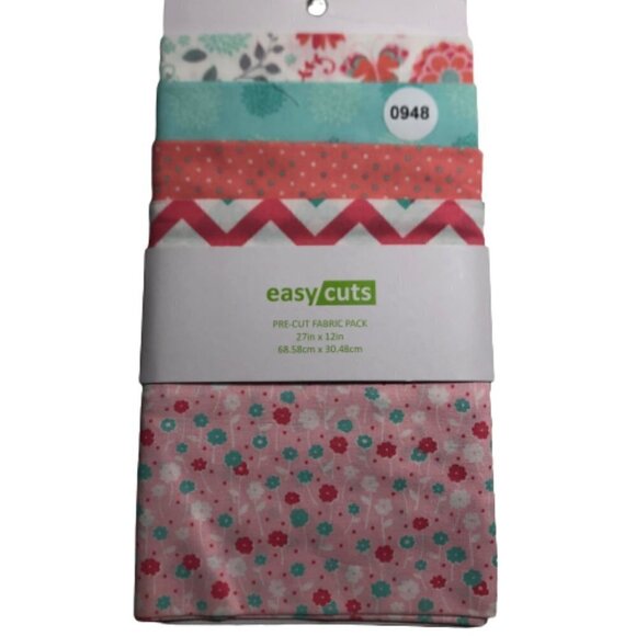 🛒$5 Quilt Cotton Fabric Material Little Girl Pastel Pink Floral Polka Dots 948 - Picture 1 of 2